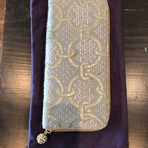 Gorgeous Kotur Clutch